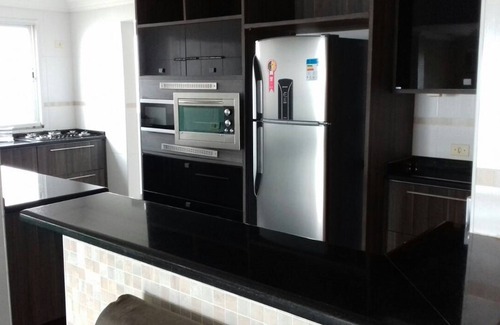 Tupi Apartment | High Standard Penthouse: 5 Bedrooms Near the Beach