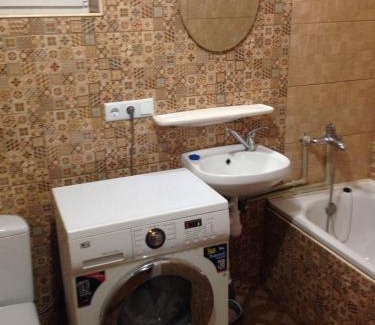 Transcarpathia House | Pet-Friendly Apartment Petefi with Pool for Family Fun