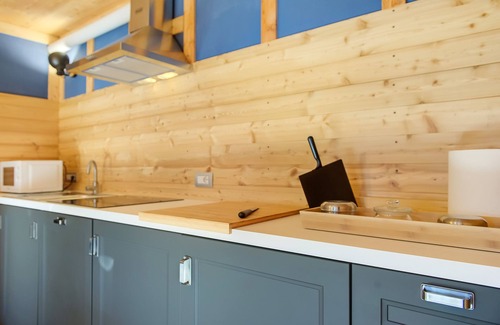 Corgnolaz Apartment | Apartment Petit Bleu with Mountain View, Shared Garden & Wi-Fi