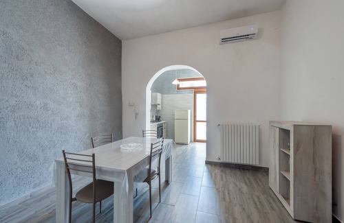 Squinzano Apartment | Cozy Apartment 'Petra' with Private Garden & Wi-Fi Access