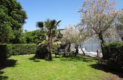 Prcanj Apartment | Oceanfront Apartment Pinebreeze in Prčanj, Kotor - Rated 9.6