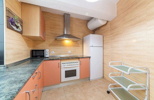 Almeria Apartment | Apartment 'Piso En El Zapillo' with Sea View, Wi-Fi and Air Conditioning