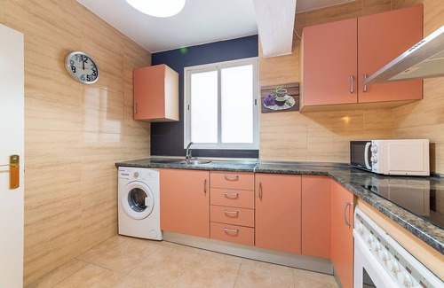 Almeria Apartment | Apartment 'Piso En El Zapillo' with Sea View, Wi-Fi and Air Conditioning