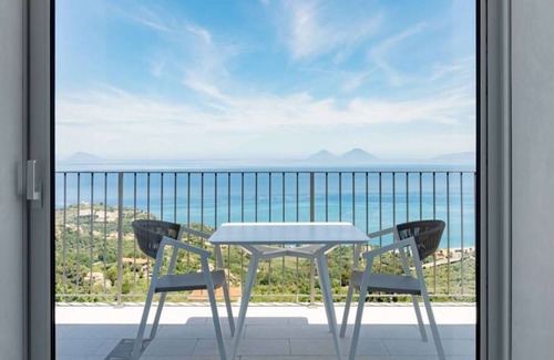 Naso Apartment | Relax at Apartment Pizzutella - Maina Country Resort, Sicily