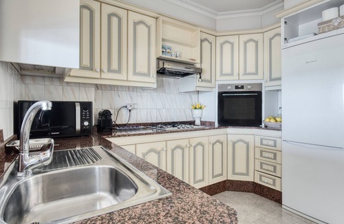 Santa Pola Apartment | Beachfront Apartment 'Playa Levante' with Private Terrace