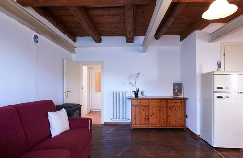 Bellano Apartment | Oceanfront Retreat at Popa by Interhome - Guest Rated 9/10