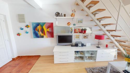 Povljana Apartment | Oceanfront Apartment Potkonjak with Exceptional Guest Rating