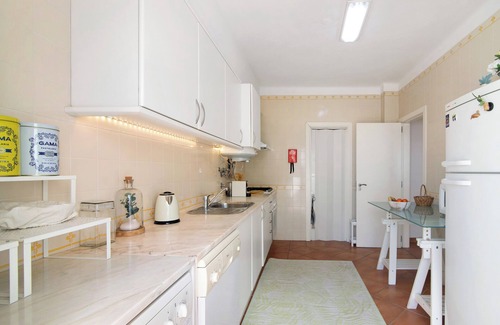 Prainha Apartment | Prainha Paradise - Algarve: Oceanfront Apartment with Pool