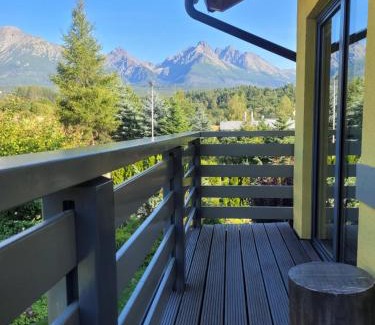 Nova Lesna Apartment | Guest Rated 9.9 - Private Luna Apartment in Vysoké Tatry