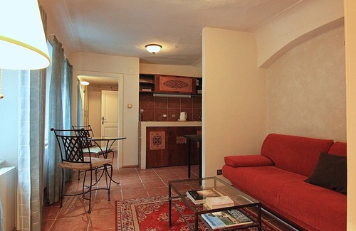 Mala Strana Apartment | Serene Getaway at Apartment Prokopská Near Charles Bridge