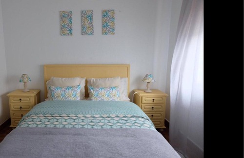 Almograve Apartment | Apartment with heating in the center of Almograve