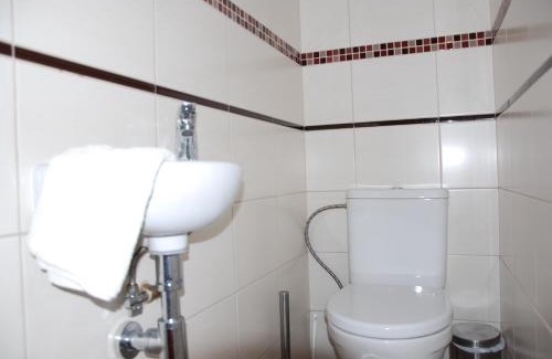 Sneznik Apartment | Highly Rated Apartment Ptačí Dům with Kitchen Amenities