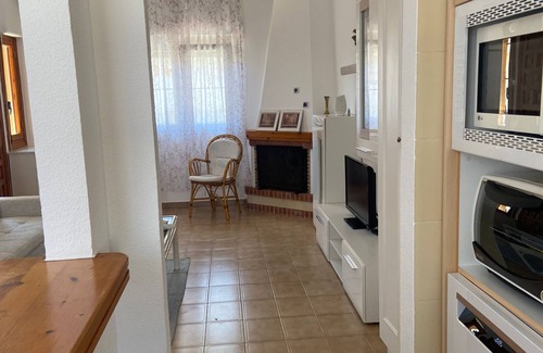 Punta Prima Apartment | Apartment 'Punta Prima Getaway' with Shared Pool, Wi-Fi and Air Conditioning