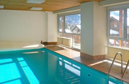 Champex-Lac Apartment | Oceanfront Apartment Résidence 35 with Private Pool