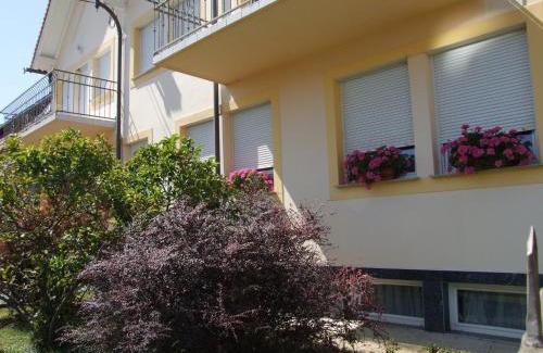 Harkany Apartment | Oceanfront Comfort at Apartment Révész - Rated 9/10