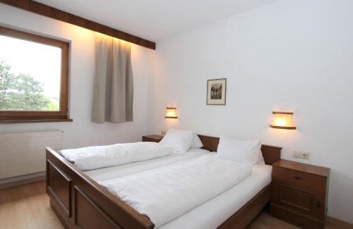 Kapfing Apartment | Elevate Your Stay at Apartment Römerhof-2 by Interhome