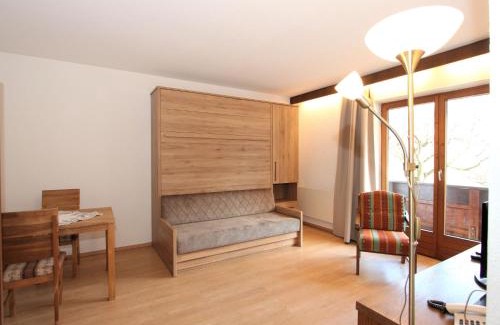 Kapfing Apartment | Cozy Apartment Römerhof-3: Pet & Child Friendly Getaway