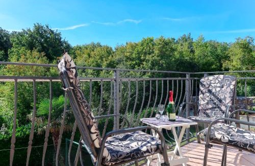 Sveti Vid Dobrinjski Apartment | Discover Apartment Radmila - MLK140: Pet-Friendly Retreat