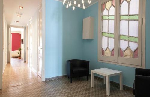 L'Antiga Esquerra de l'Eixample Apartment | Family-Friendly Getaway at Apartment Rambla Paris II