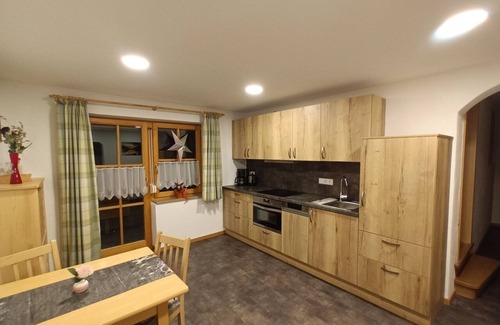 Sankt Valentin Apartment | Perfect Apartment Rauschberg: 2 Bedrooms & Balcony Retreat
