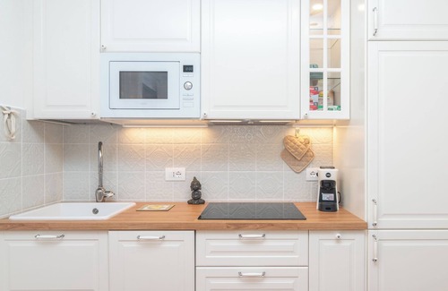 Capo d'Orso Apartment | Apartment 'Relax Porto Mannu' with Sea View, Wi-Fi and Air Conditioning