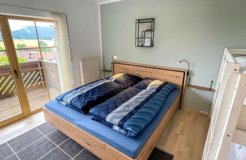 March Apartment | Top-Rated Apartment ReMaWe: Family-Friendly Retreat