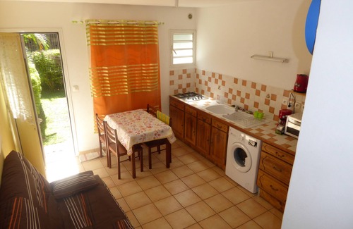 Centre Ville Apartment | Family-Friendly Apartment Rental in Le Tampon, Réunion