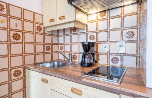 Tesimo Apartment | Mountain View Apartment with Balcony & Shared Garden