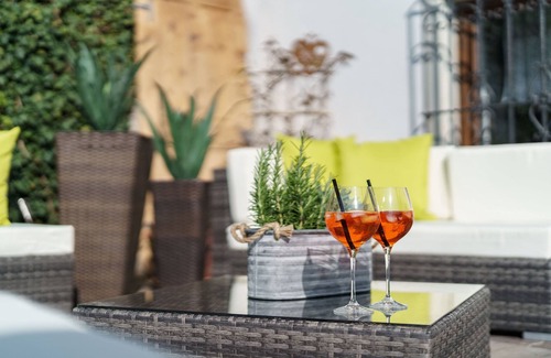 Tesimo Apartment | Mountain View Apartment 'Comfort T2' with Balcony & Wi-Fi