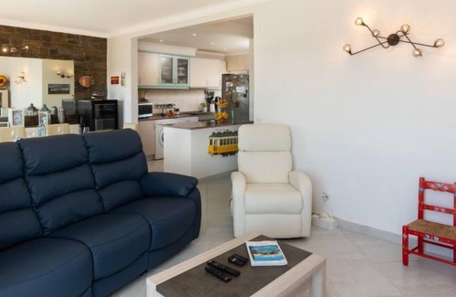 Zambujal Apartment | Apartment Residence Arrabida in Sesimbra - 6 persons, 3 bedrooms