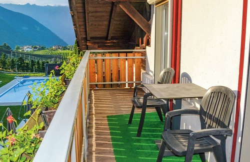 Lana Apartment | Mountain View Stay at Residence Sonnegg 5 with Pool & Wi-Fi