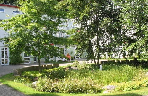 Kellinghusen Apartment | Discover Apartment Residenz an der Lieth - Pet Friendly Haven