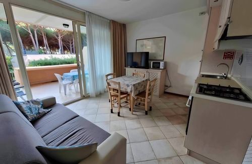 Punta Ala Apartment | Apartment 'Rex Lo Scoglietto - Bilocale 17' with Shared Pool, Wi-Fi and Air Conditioning