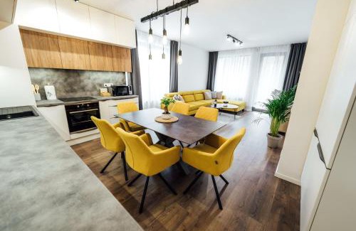 Banska Bystrica Apartment | Apartment Rezidencia Severná, 24hr Self Check-in, 2 Bedrooms, Free Garage Private Parking, Balcony, 5-minute walk to City Centre