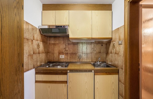 Curon Venosta Apartment | Scenic Rieglhof Hennennest: Mountain Views & Pet Friendly