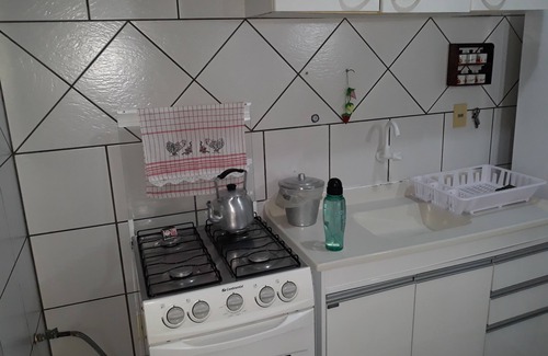 Ingleses do Rio Vermelho Apartment | Central Ingleses Apartment with Pool and Ocean View