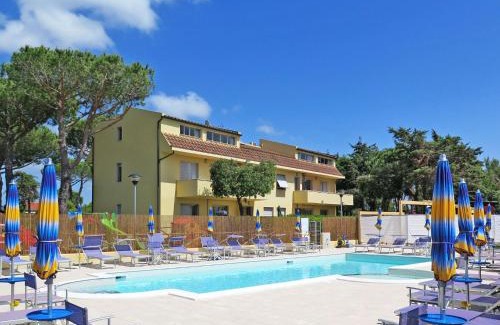 Marina di Cecina Apartment | Pet-Friendly Apartment Riviera 5: Guest Rated 9/10
