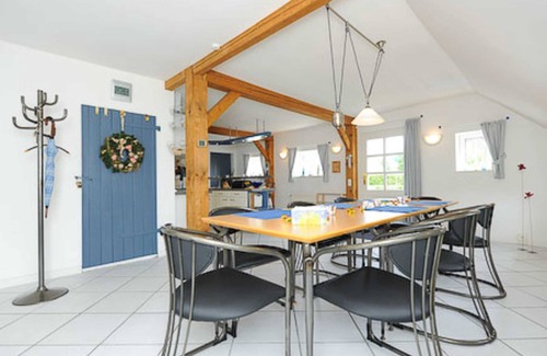 Werdum Apartment | Stellar Apartment Robbe - Ocean View & Family Friendly Stay