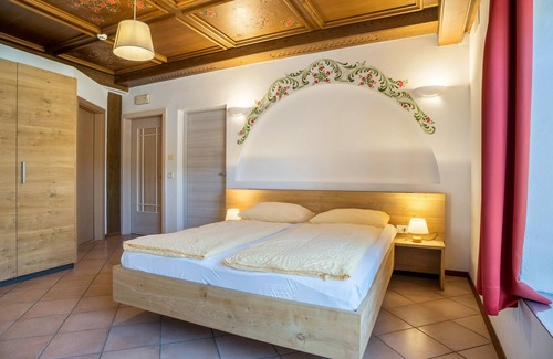Anterivo Apartment | Relaxing Apartment 'Roessl 105' with Mountain Views & Spa