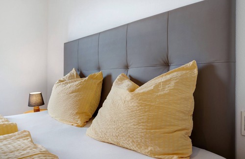 Anterivo Apartment | Mountain View Apartment 'Roessl 202' with Wellness Amenities