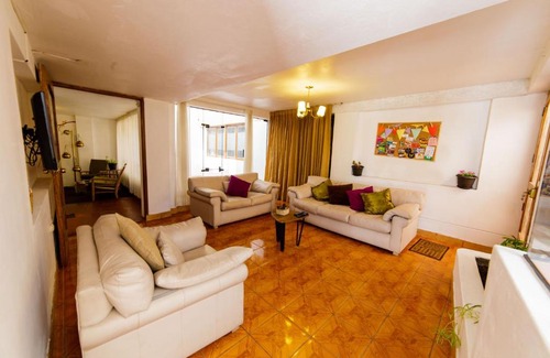 Cusco Apartment | Pet-Friendly Apartment & Rooms in Cusco with Breakfast
