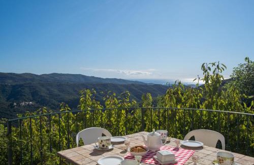 Valloria Apartment | Relax at Apartment Rosa - Family-Friendly with Pool & Hot Tub