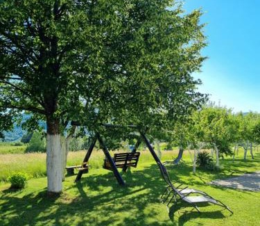 Smoljanac Apartment | Exceptional Apartment Rosandić - Family-Friendly Retreat