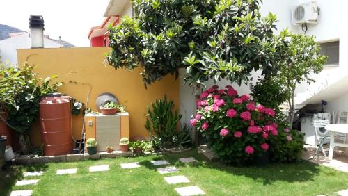 San Vito Apartment | Pet-Friendly Apartment Rose e Fiori in Sardegna