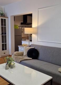 Kraljevec Sesvetski Apartment | Highly Rated Apartment Rose: Perfect for Families