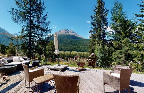 Pontresina Apartment | Apartment Roseg - High-Quality 3.5-Room Apt. with Terrace and Panoramic View