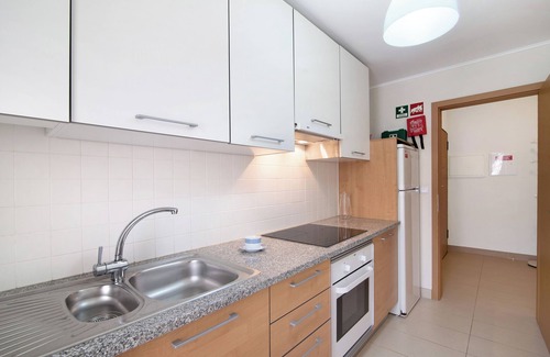 Canada Apartment | Relaxing Apartment 'Royal Cabanas Golf 88' with Pool Access