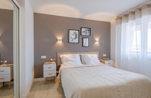 Frejus Port Apartment | Oceanfront Apartment Royal Marine-2: Guest Rated 9/10