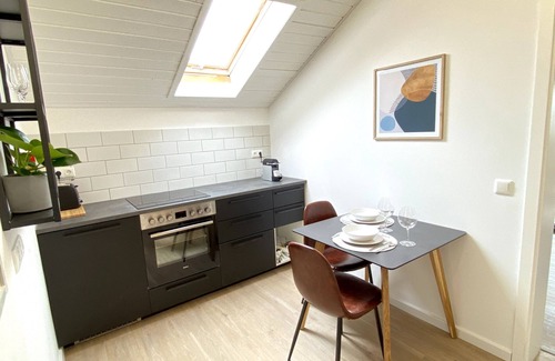 Mengkofen Apartment | Apartment 'Ruhige Lage, Terrasse' with Balcony, Wi-Fi and Air Conditioning