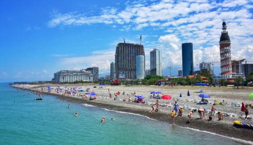 Old Boulevard Apartment | Oceanfront Apartment Rustaveli 59 - Guest Rated 9.9/10